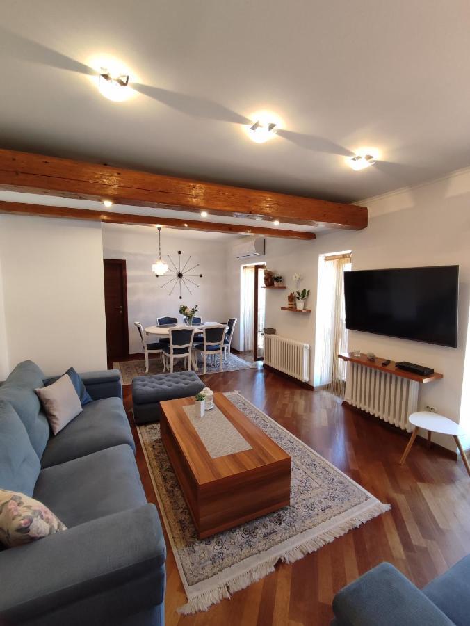 Deluxe Apartment Lejla - Free Garage Parking Saraybosna Dış mekan fotoğraf